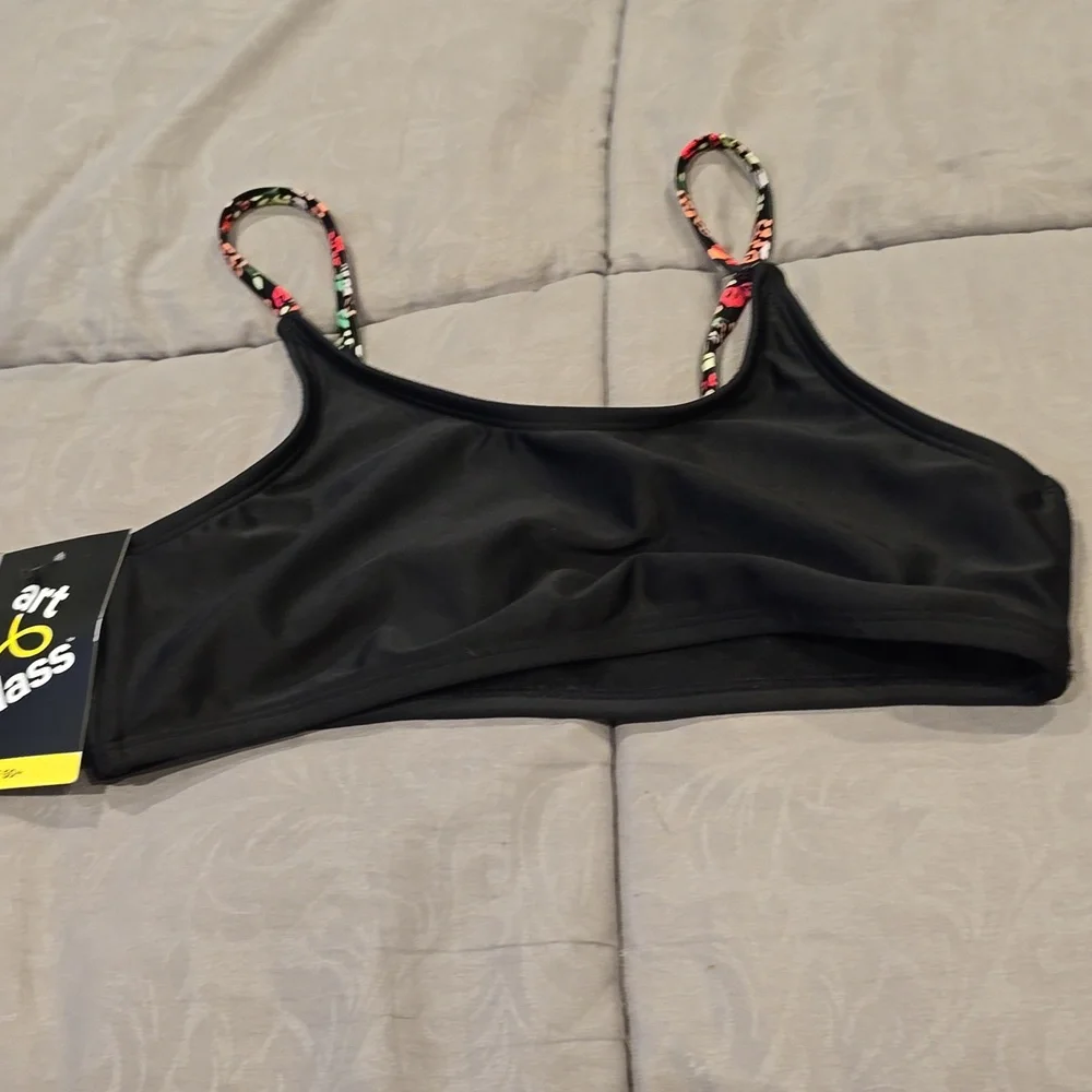 - ❤️10/$13 New art class bikini top